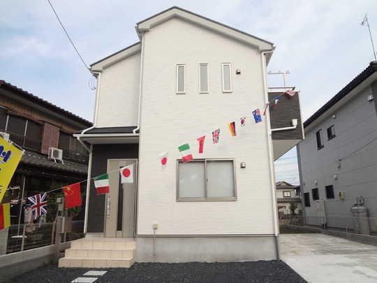 Local appearance photo. Building appearance