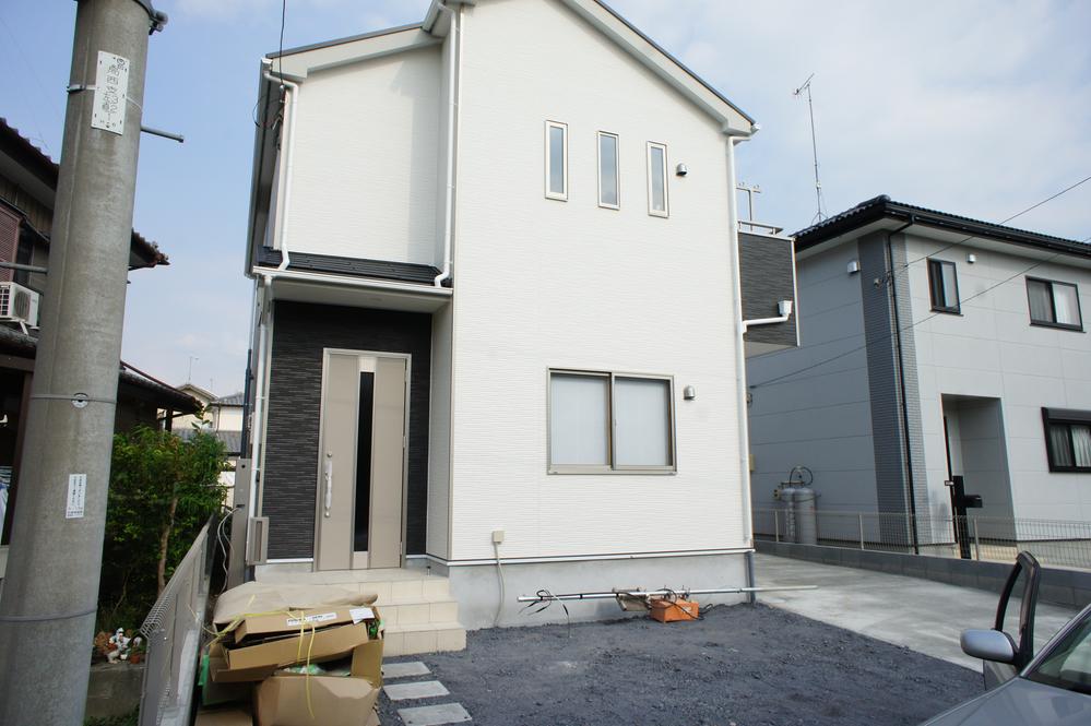 Same specifications photos (appearance). Local (September 2013) Shooting