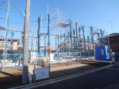 Local appearance photo. Local (11 May 2013) Shooting