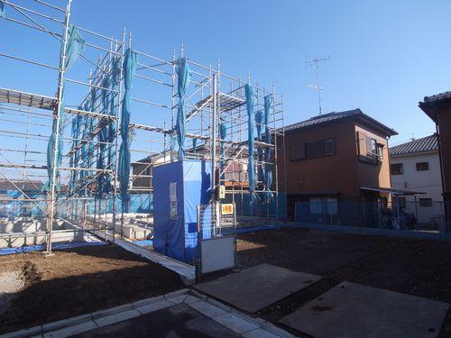 Local appearance photo. Local (11 May 2013) Shooting