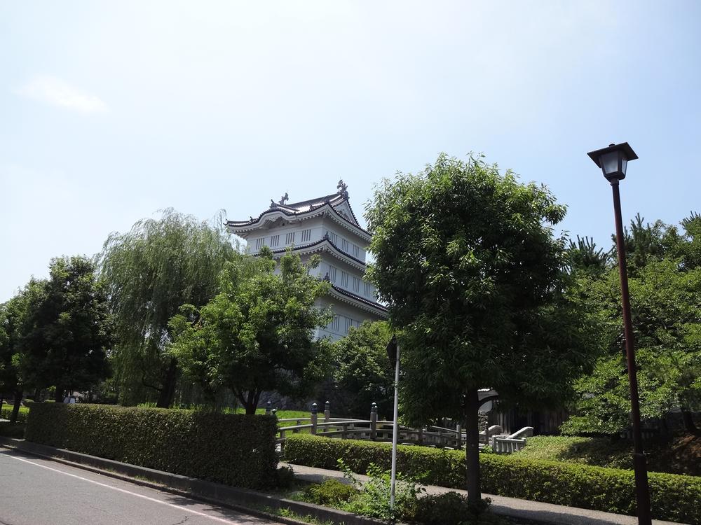 Other Environmental Photo. Shinobushiro to "Provincial Museum" 380m