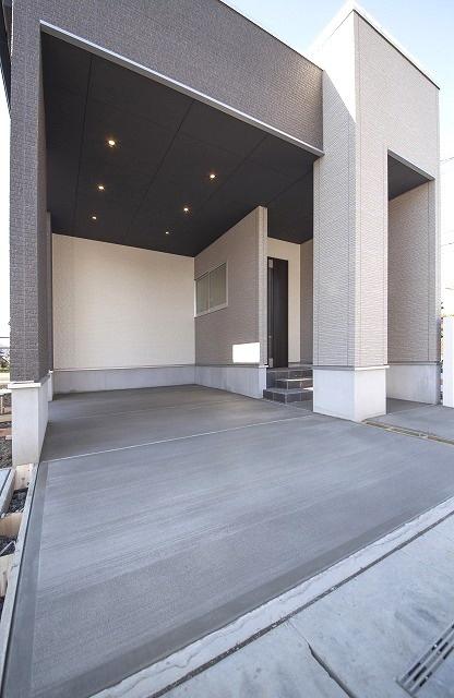 Local appearance photo. We are out of the luggage without getting wet even on rainy days, Open garage