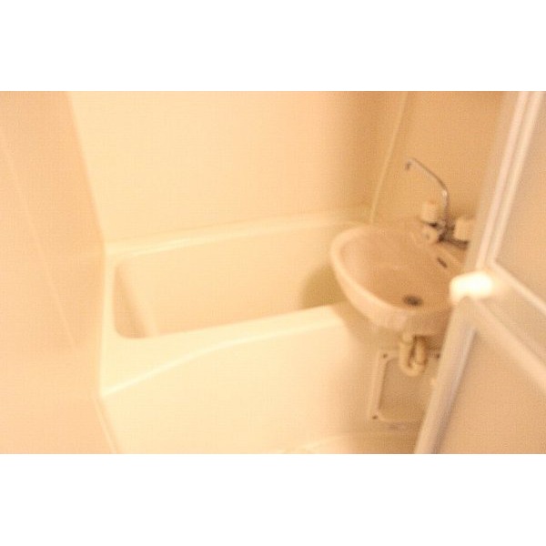 Bath. bus ・ Restroom