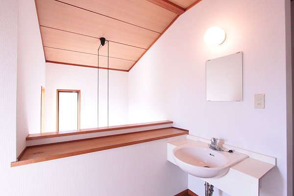 Other room space. 2F basin + atrium