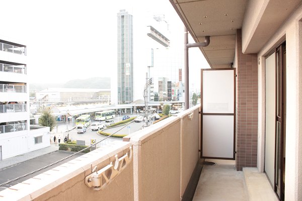 Balcony. Some differences there per room difference photo