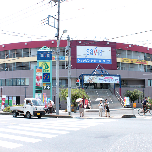 Shopping centre. Sabia Hanno store up to (shopping center) 550m