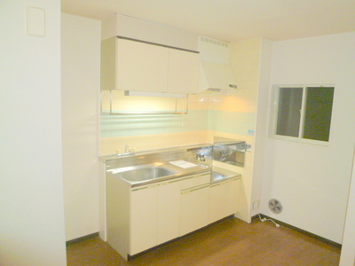 Kitchen. Spacious kitchen!