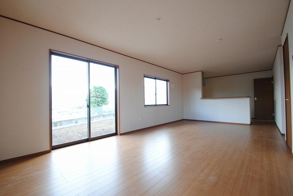 Living. Indoor (12 May 2013) Shooting