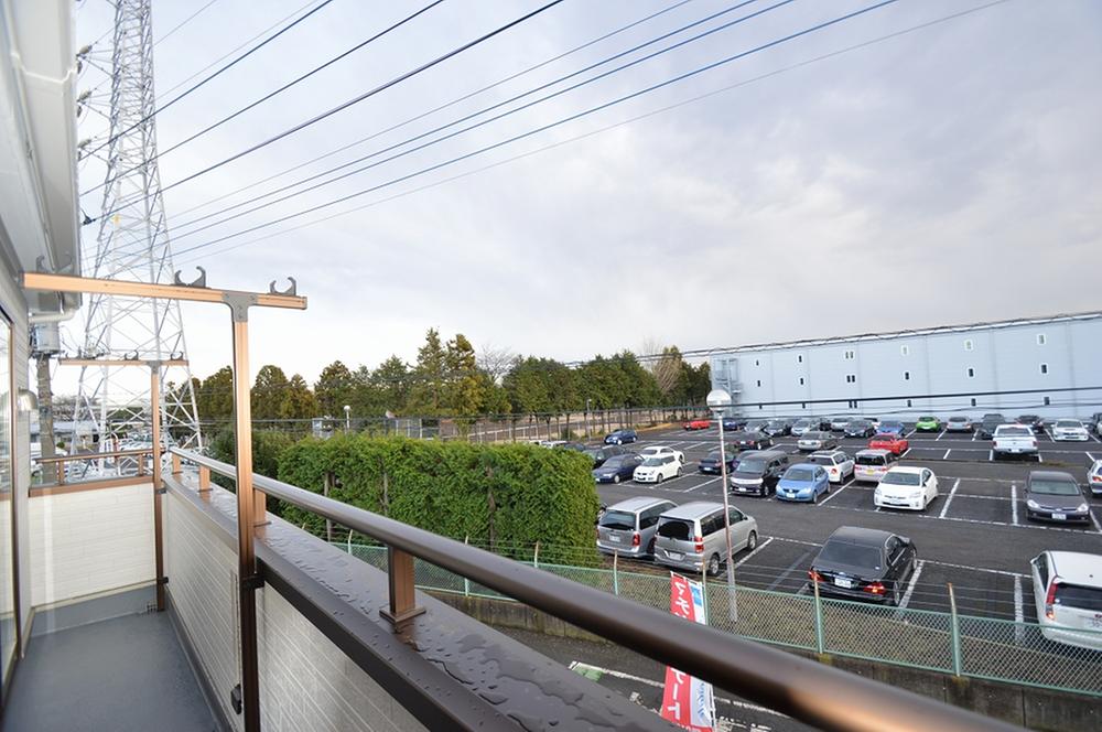 View photos from the dwelling unit. Local (12 May 2013) Shooting