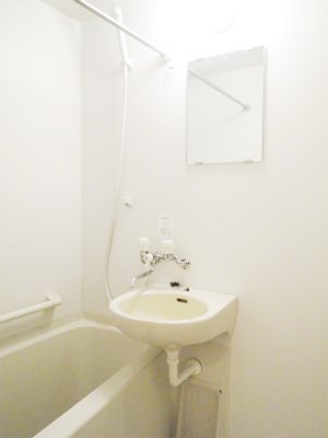 Bath. Clean and crisp and at any time with a bathroom dryer ☆