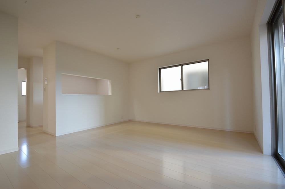 Living. Indoor (12 May 2013) Shooting