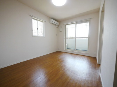 Other room space. A bright room