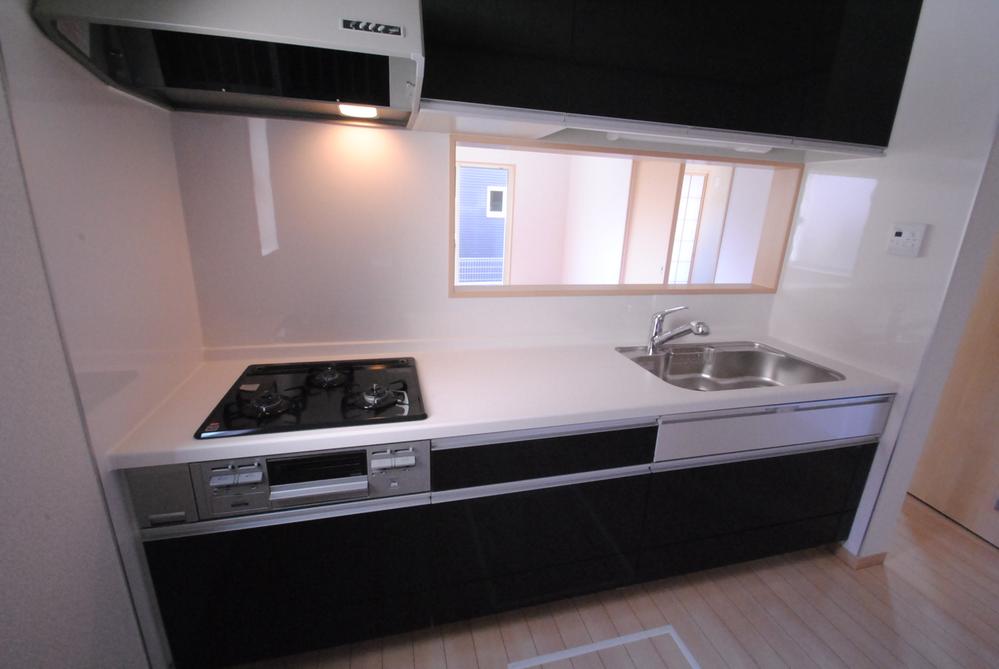 Same specifications photo (kitchen). Same specifications