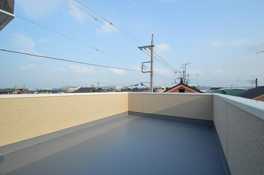 Balcony. Local (August 2013) Shooting