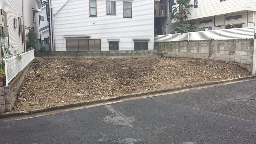 Local land photo. Local (10 May 2013) Shooting