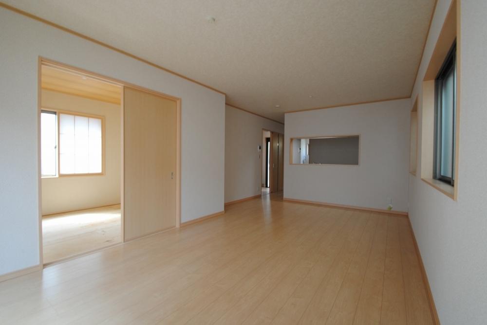 Living. Indoor (11 May 2013) Shooting