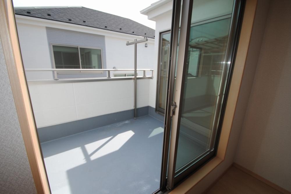 Balcony. Indoor (11 May 2013) Shooting