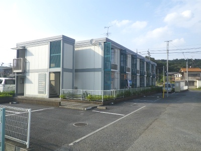 Building appearance. Equipped with a large number also parking