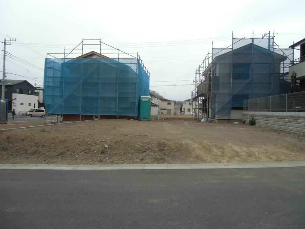 Local photos, including front road. Local (May 2013) Shooting