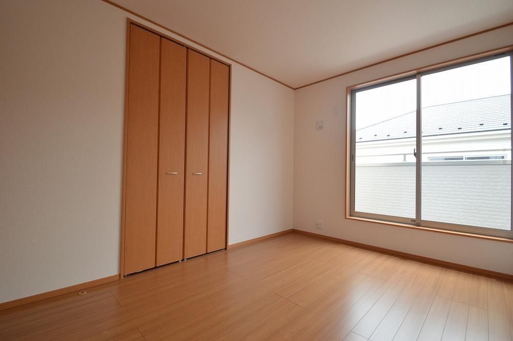 Non-living room. Indoor (September 2013) Shooting