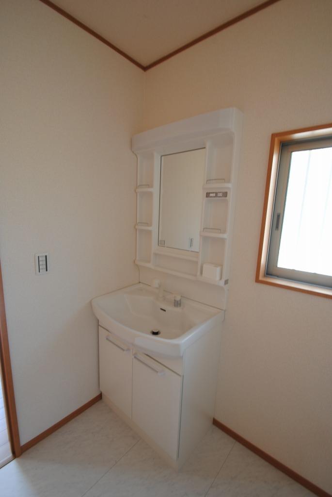 Wash basin, toilet. Same specifications