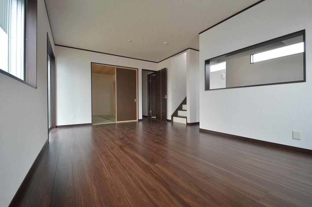 Living. Room (August 2013) Shooting