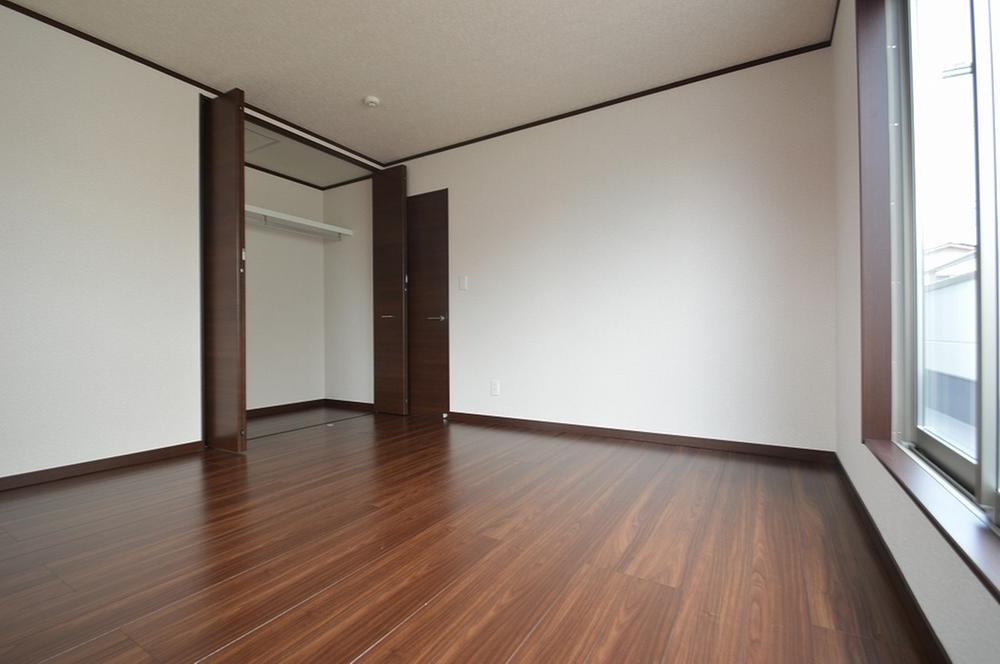 Non-living room. Room (August 2013) Shooting