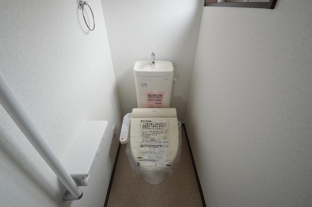 Toilet. Room (August 2013) Shooting