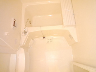 Bath. Reheating function with bus