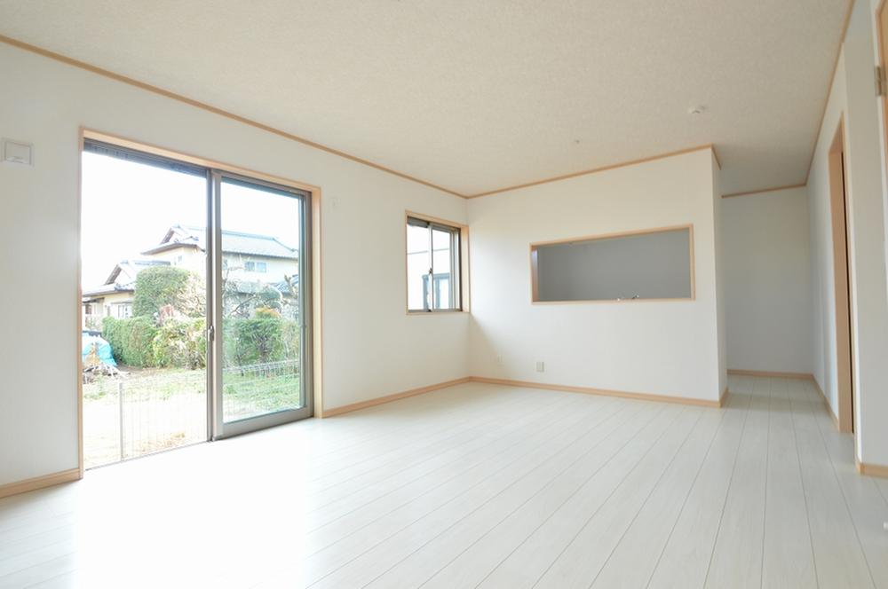 Living. Indoor (12 May 2013) Shooting