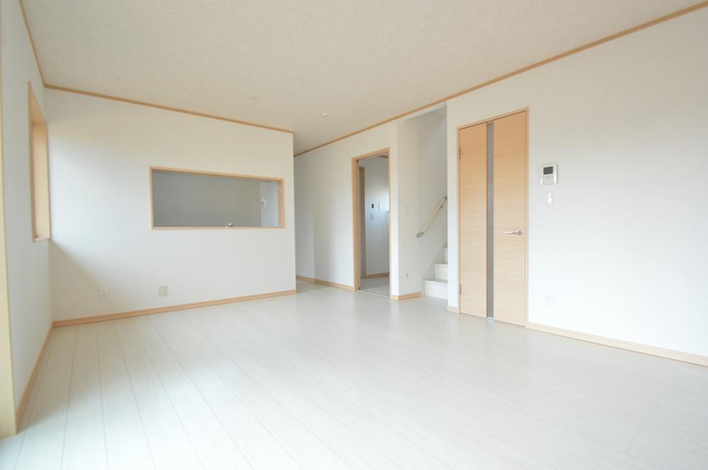 Living. Indoor (12 May 2013) Shooting