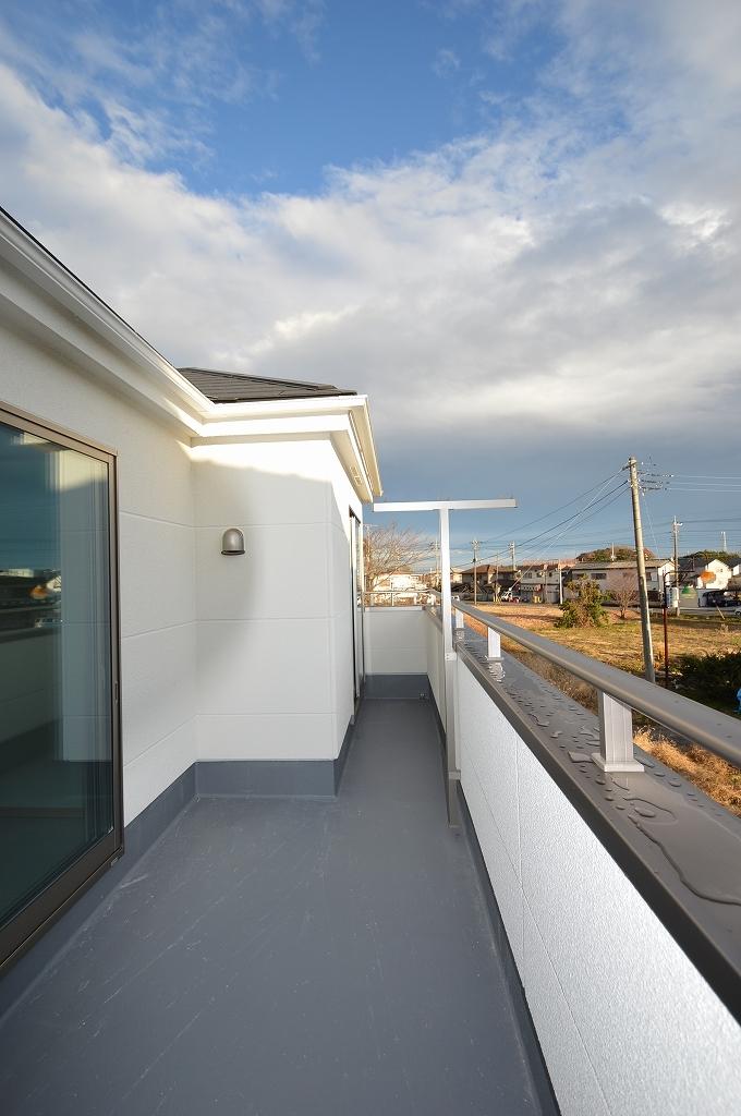 Balcony. Local (12 May 2013) Shooting