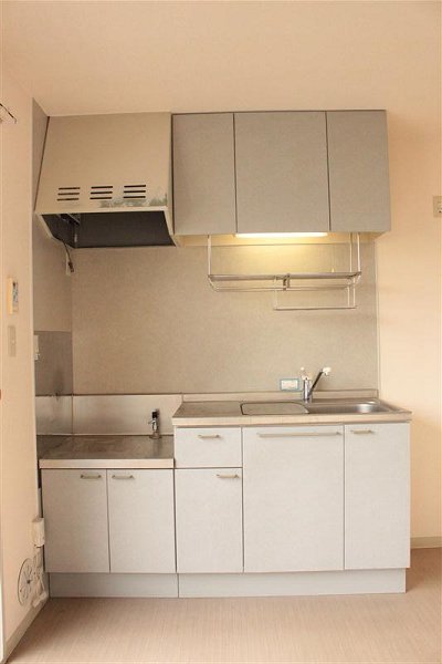 Kitchen. Some of the differences have per room difference photo