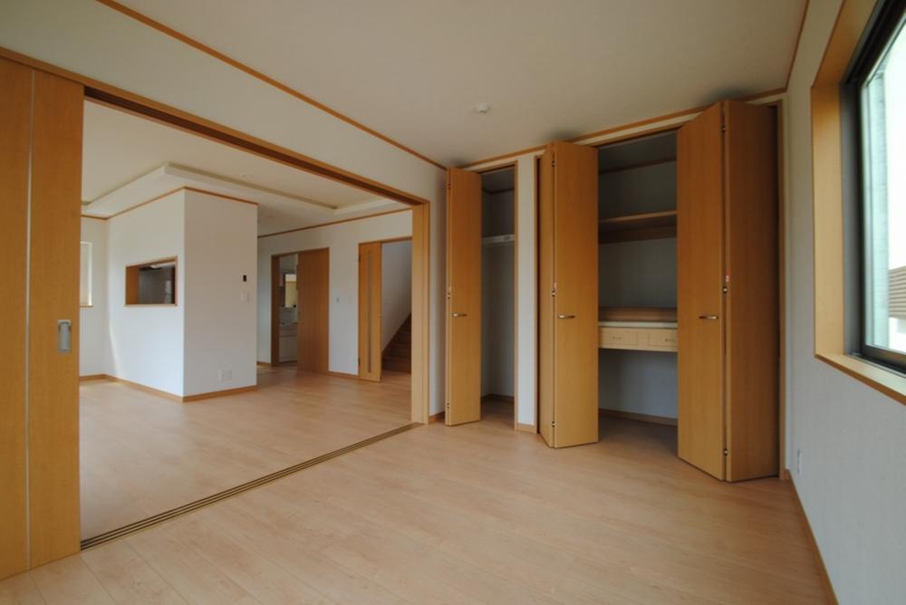 Non-living room. Room (August 2013) Shooting