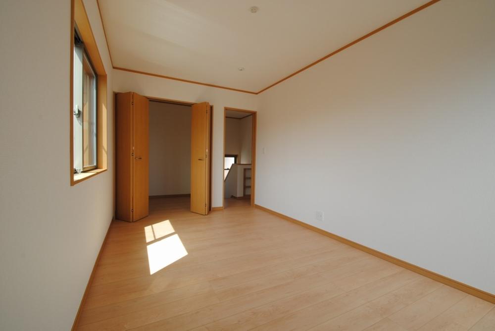 Non-living room. Room (August 2013) Shooting