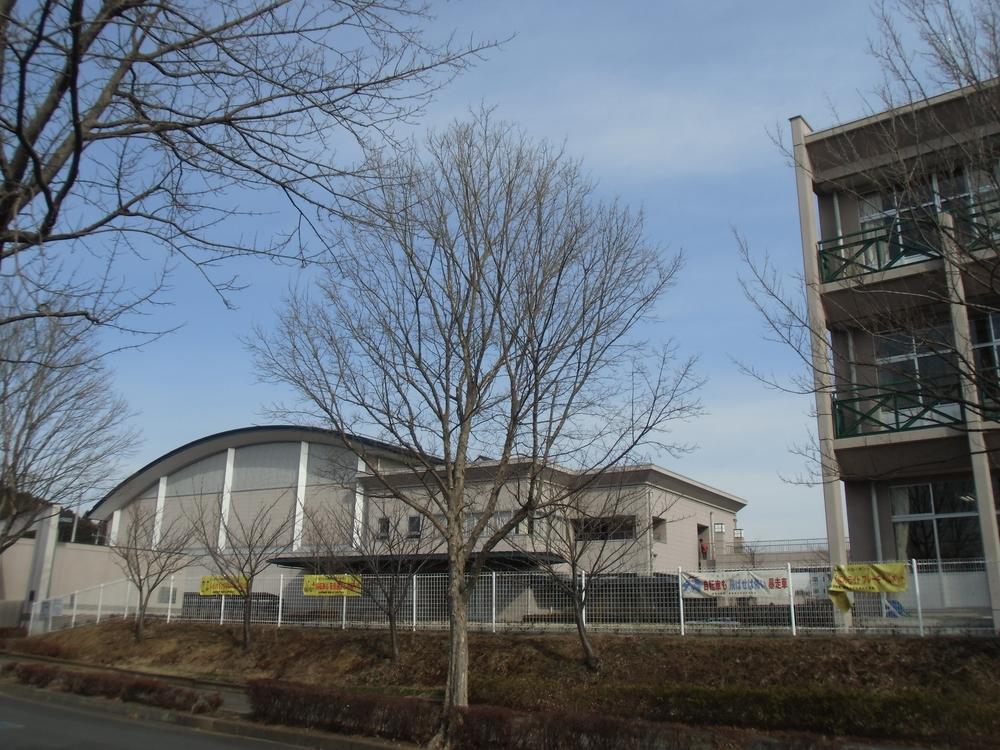 Junior high school. Misugidai junior high school