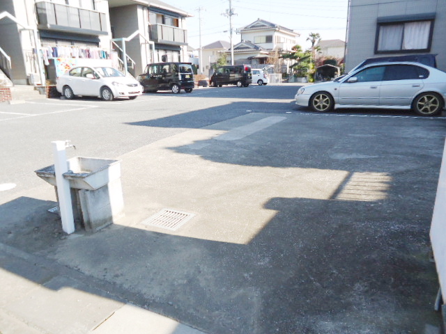 Other common areas. Please clean the car in the car wash space