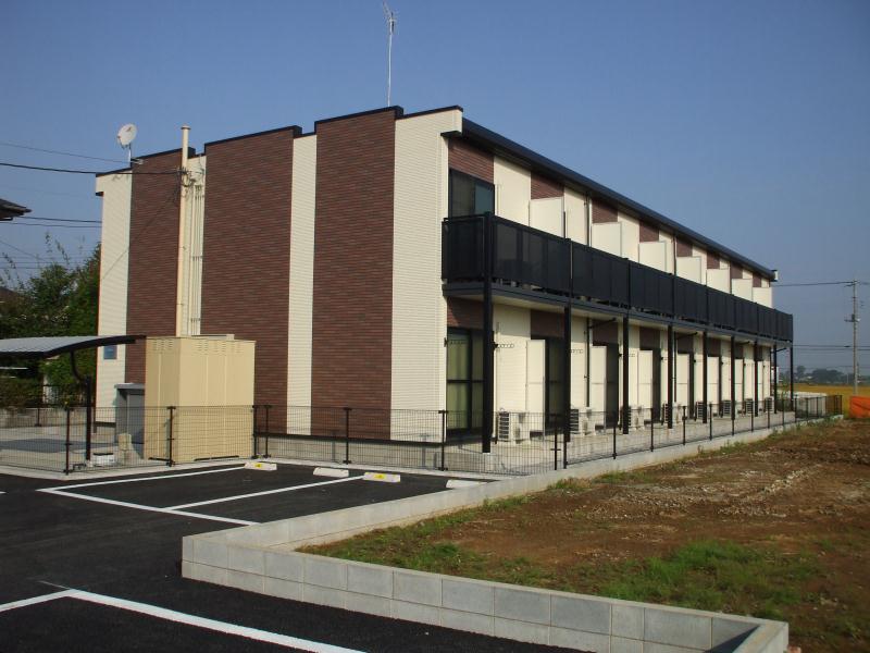 Building appearance. Chic look is very your pun.