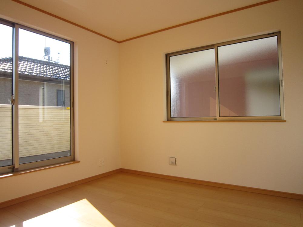 Other introspection. 2F Western-style 5.25 Pledge