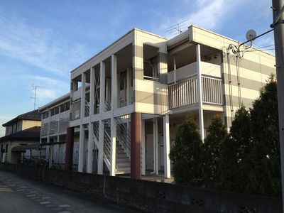 Building appearance. For further information, please contact (Ltd.) whale housing