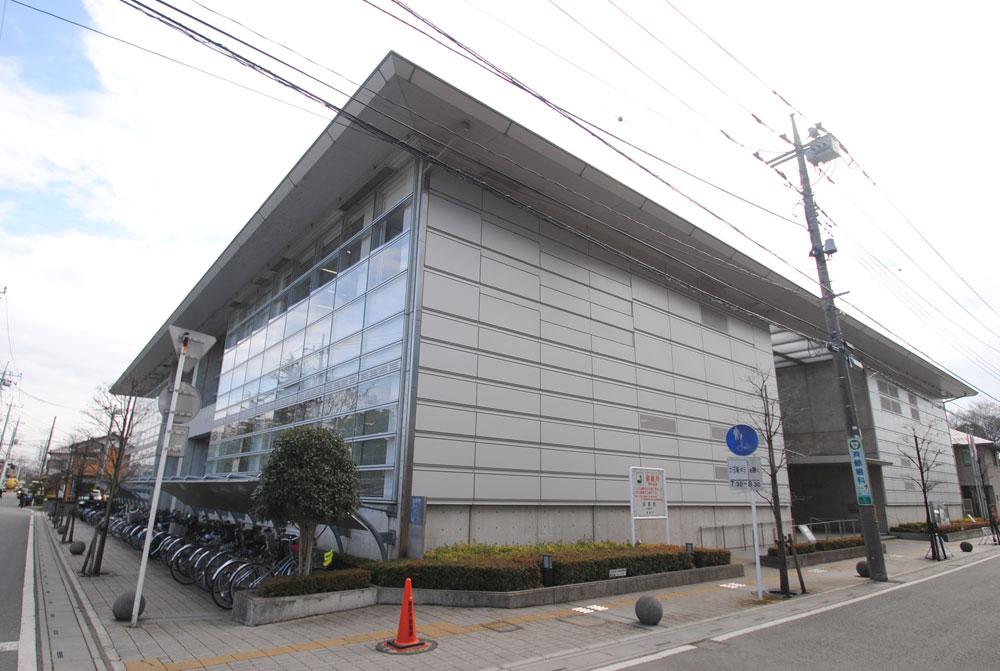 library. 1100m rich library to Hasuda library charming library.