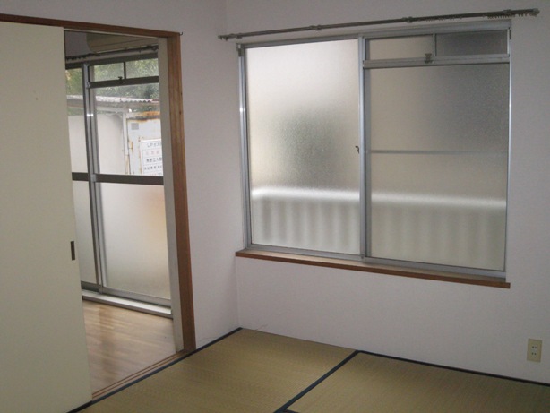 Living and room. Japanese-style room 6 quires