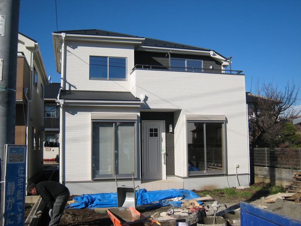 Local appearance photo