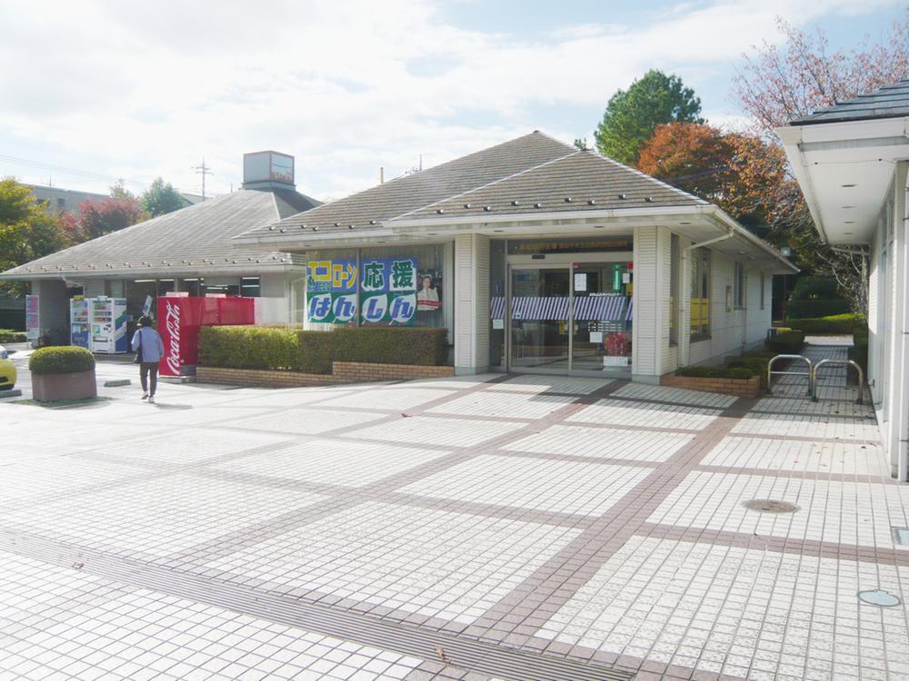 Bank. In the center of the 300m subdivision to talent credit union talent credit union