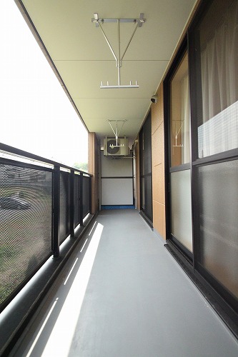 Balcony. Per during cleaning, It is a photograph of the same type of room.