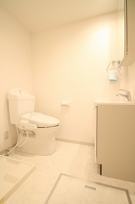 Toilet. Our HP⇒http / / www.t-apapla.com /