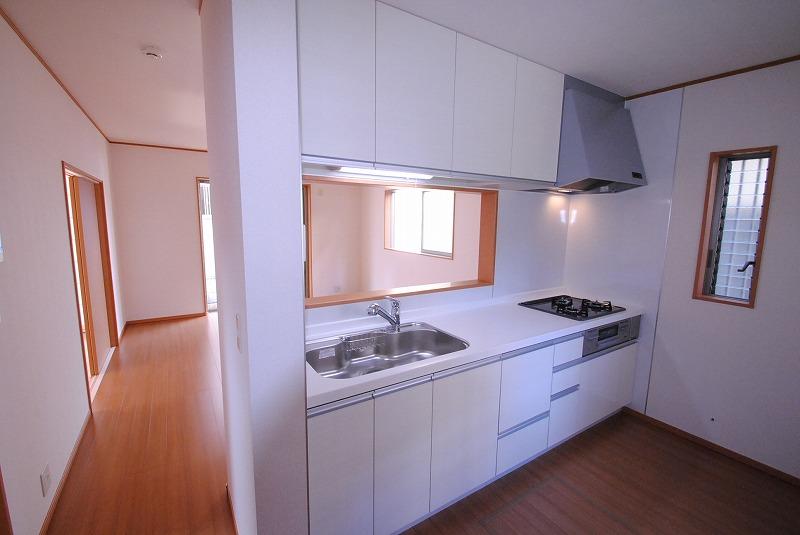 Same specifications photo (kitchen). Same specifications