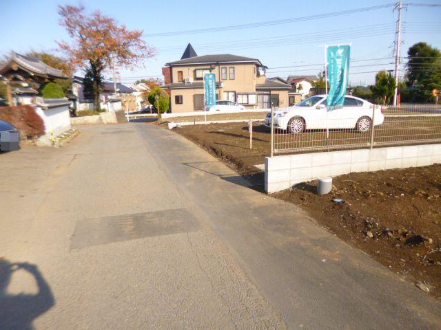 Local photos, including front road