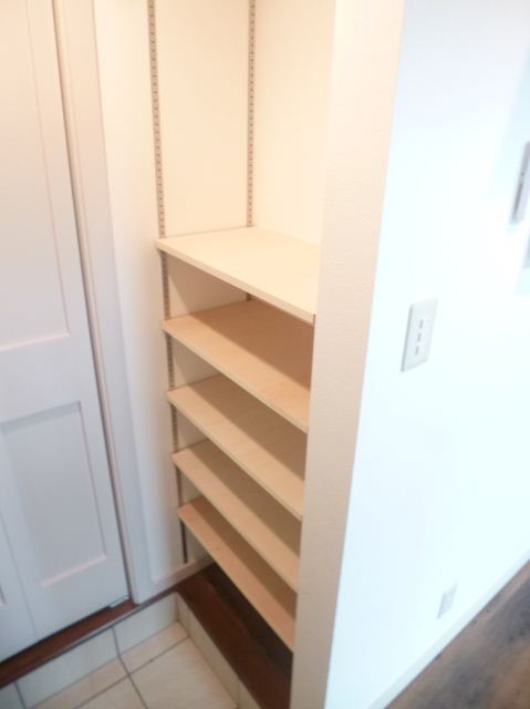 Receipt. Shoes is a lot into shoebox ☆