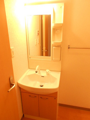 Washroom. Photo Room 101